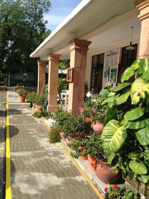 Hotel Tecozautla Luaran gambar
