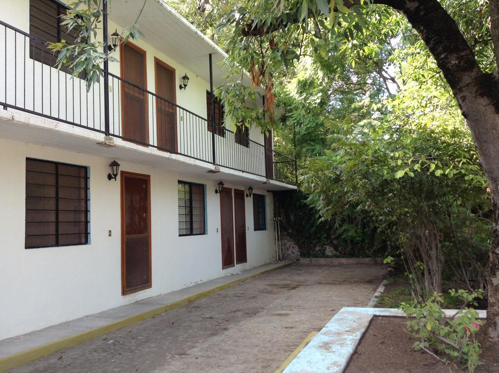 Hotel Tecozautla Luaran gambar