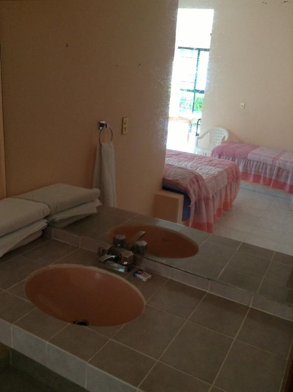 Hotel Tecozautla Luaran gambar